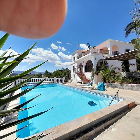 Casa Loro Loco B&B Pedralba ภายนอก รูปภาพ